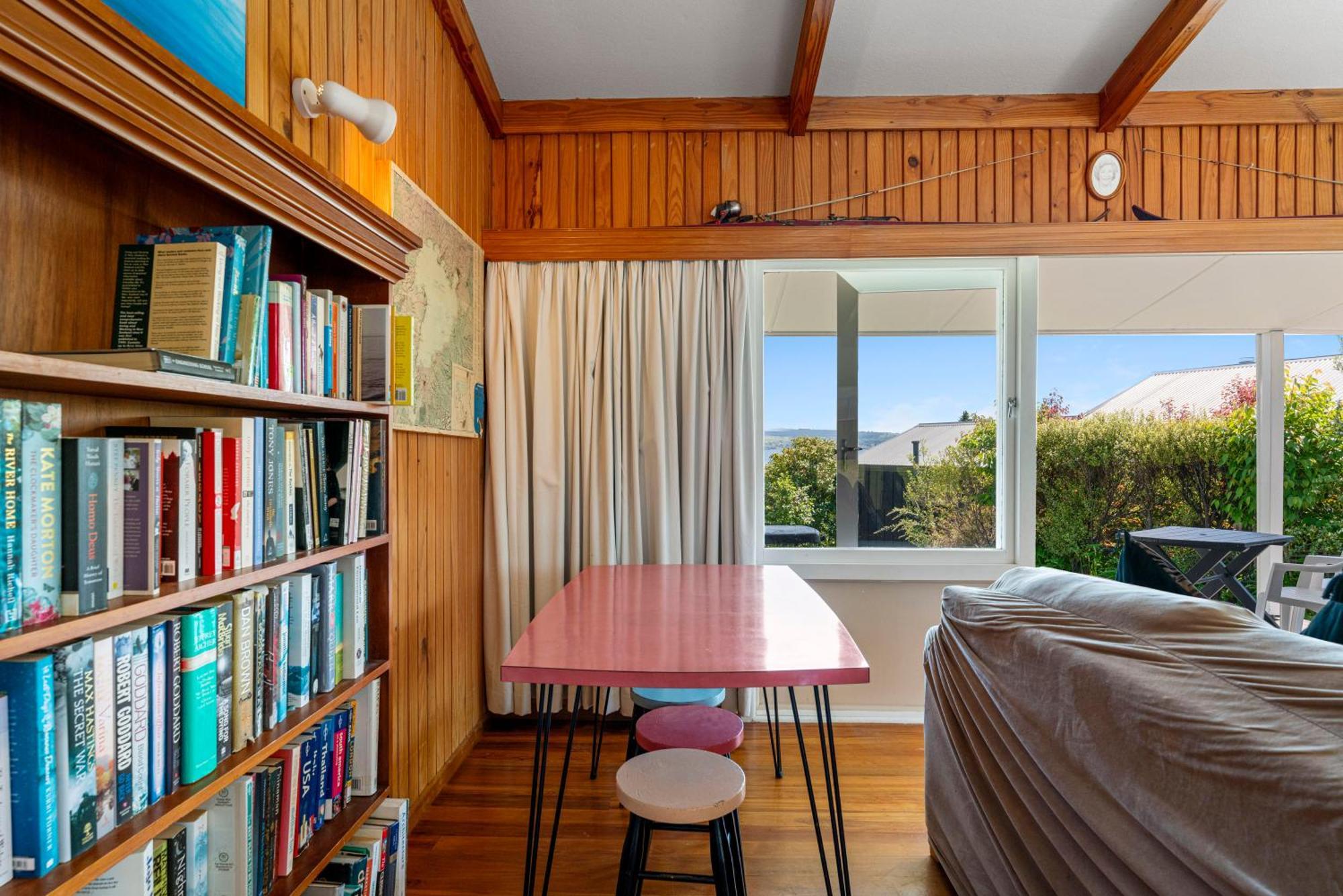 Lakeview Cottage - Rainbow Point Holiday Home Таупо Экстерьер фото