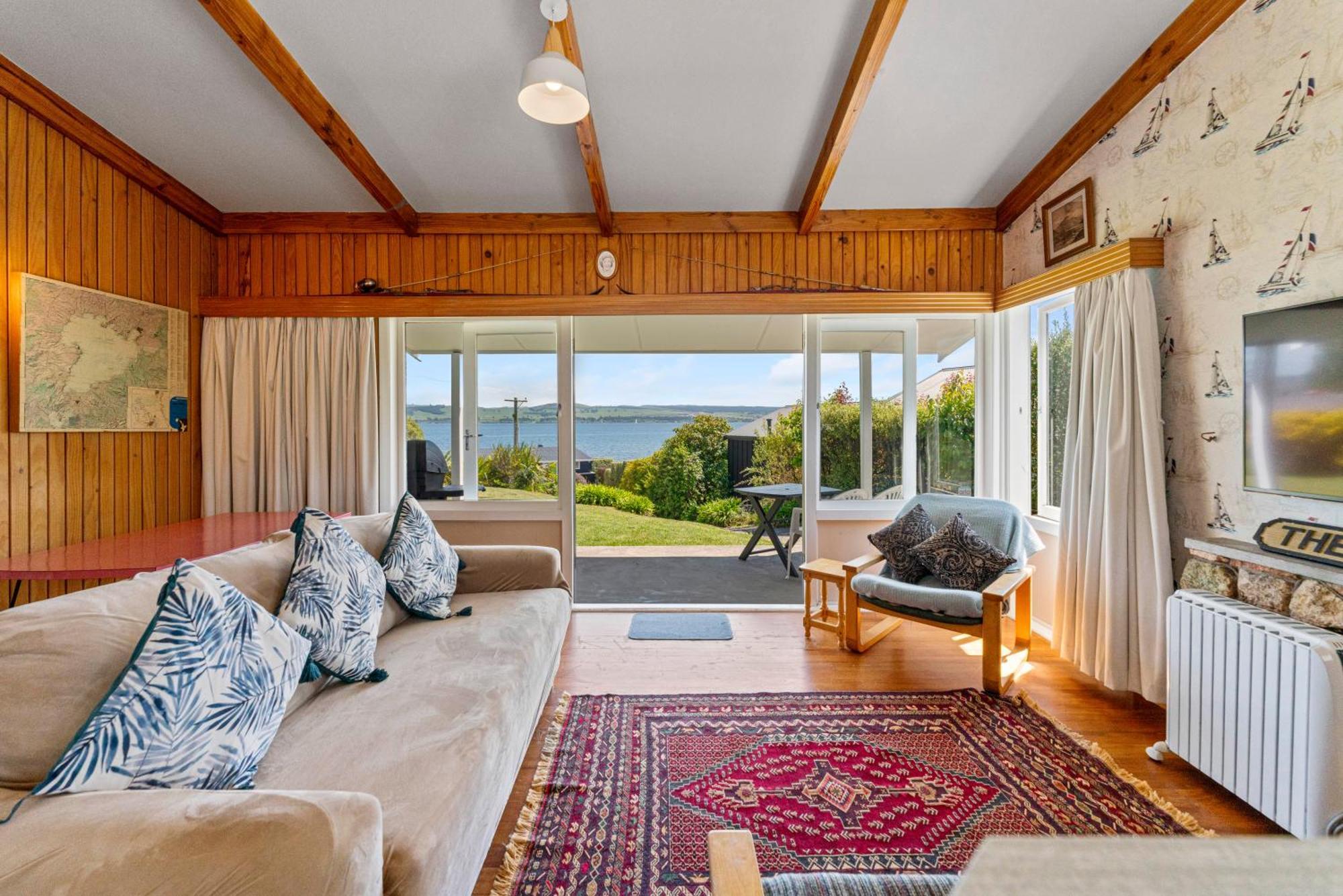 Lakeview Cottage - Rainbow Point Holiday Home Таупо Экстерьер фото